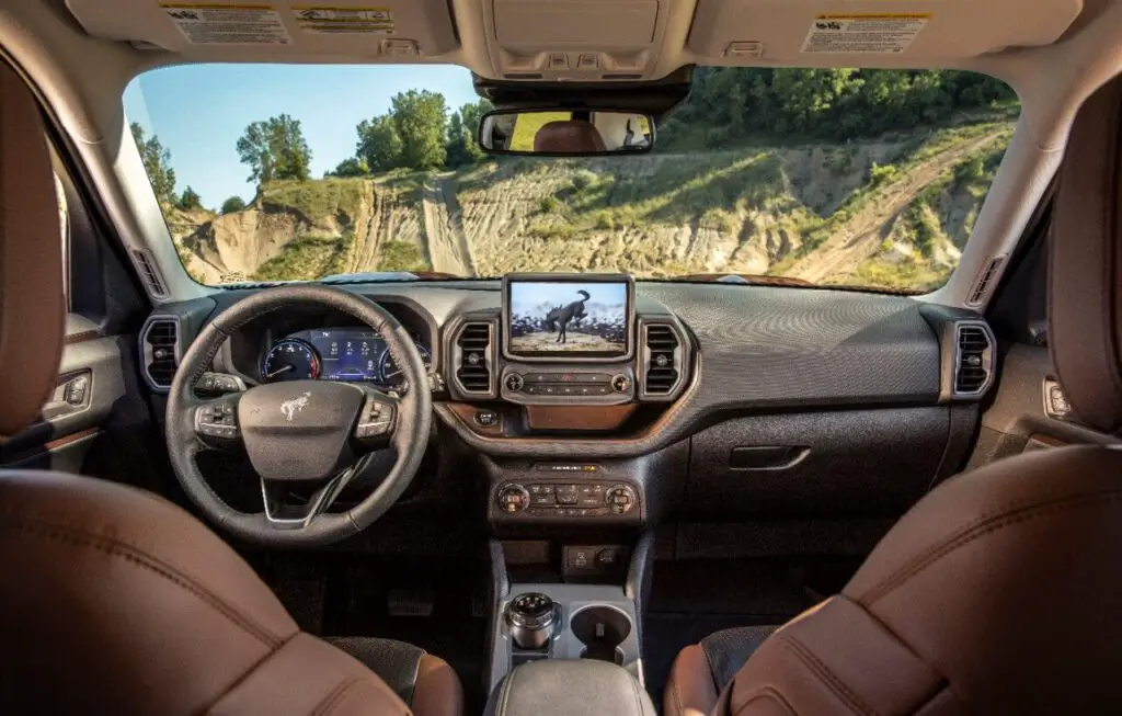 The interior of the 2021 Ford Bronco Sport Outer Banks.